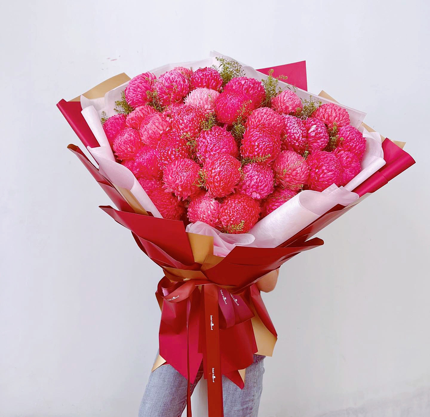 Cá tính như hoa cúc mẫu đơn